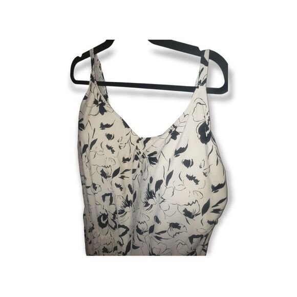 Sonnet Shorts Floral One Piece Swimwear with Skirt attached 24W - Picture 3 of 6